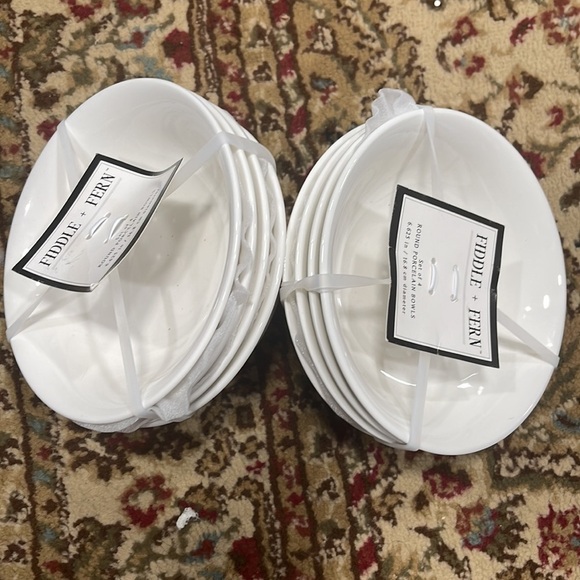 Round porcelain bowls- set of 8 - Picture 7 of 7